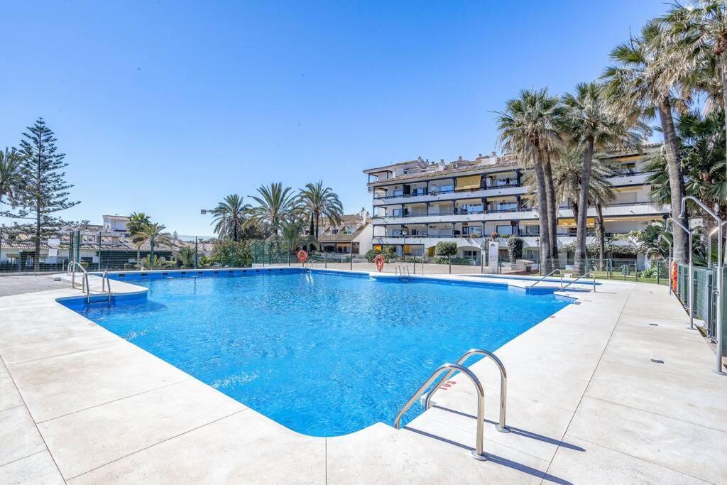 Oleholidays Carolina Golden Mile 300 Metros Playa Marbella