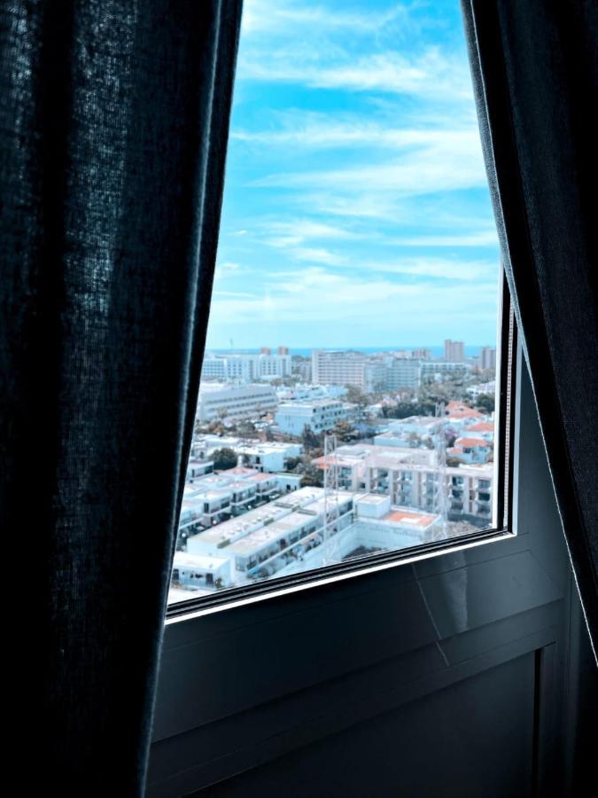 Apartment Twintorres Lasamericas *