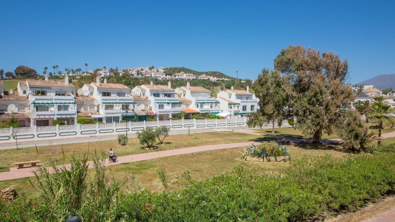 Marina Del Castillo 124