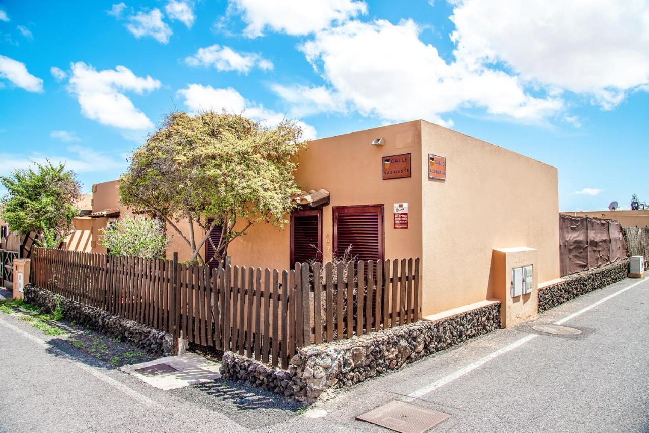 Holidayvilla Tropical - Bbq , Pool , Garden By Holidays La Oliva