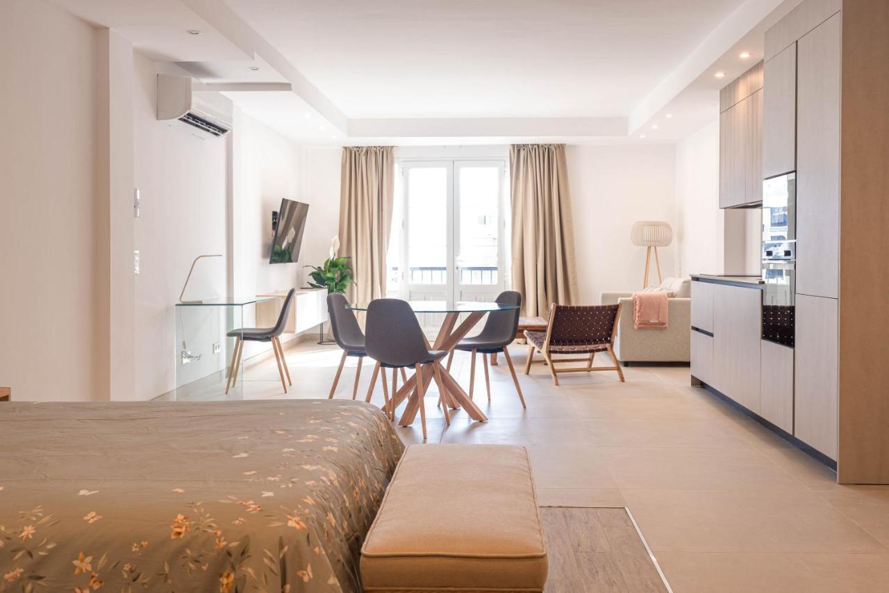 Apartment & Loft 2f Deluxe Edition
