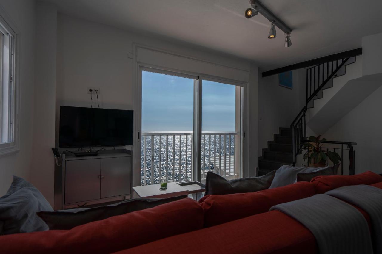 Beachhouse With Amazing Terrace Next To The Ocean Apartamento *