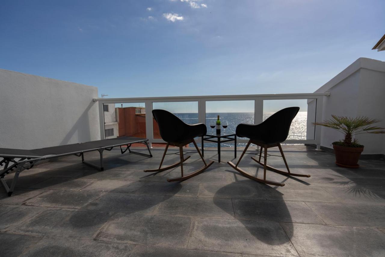 Beachhouse With Amazing Terrace Next To The Ocean Apartamento *