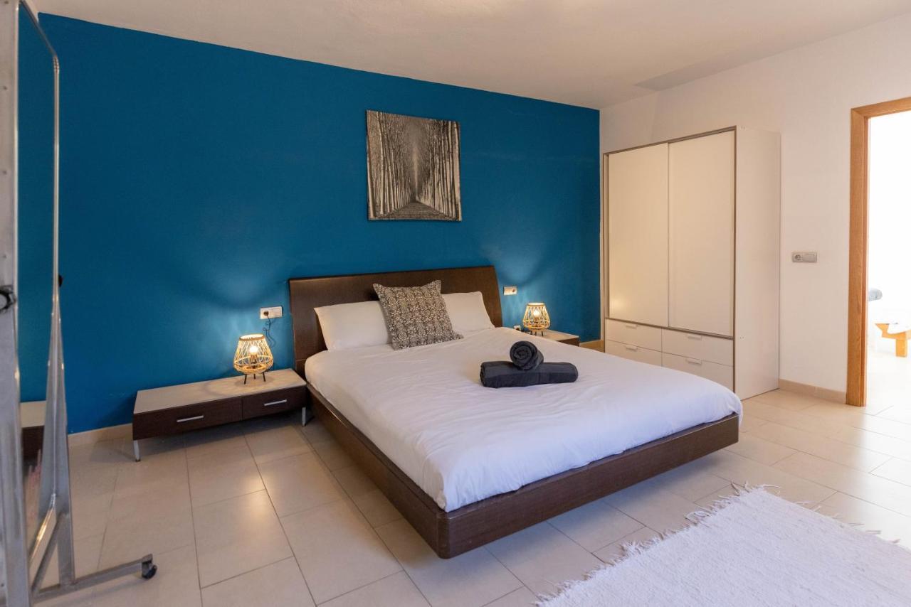 Roberto Ibiza Villa San José