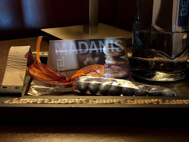 Turisticos Madanis Apartamento