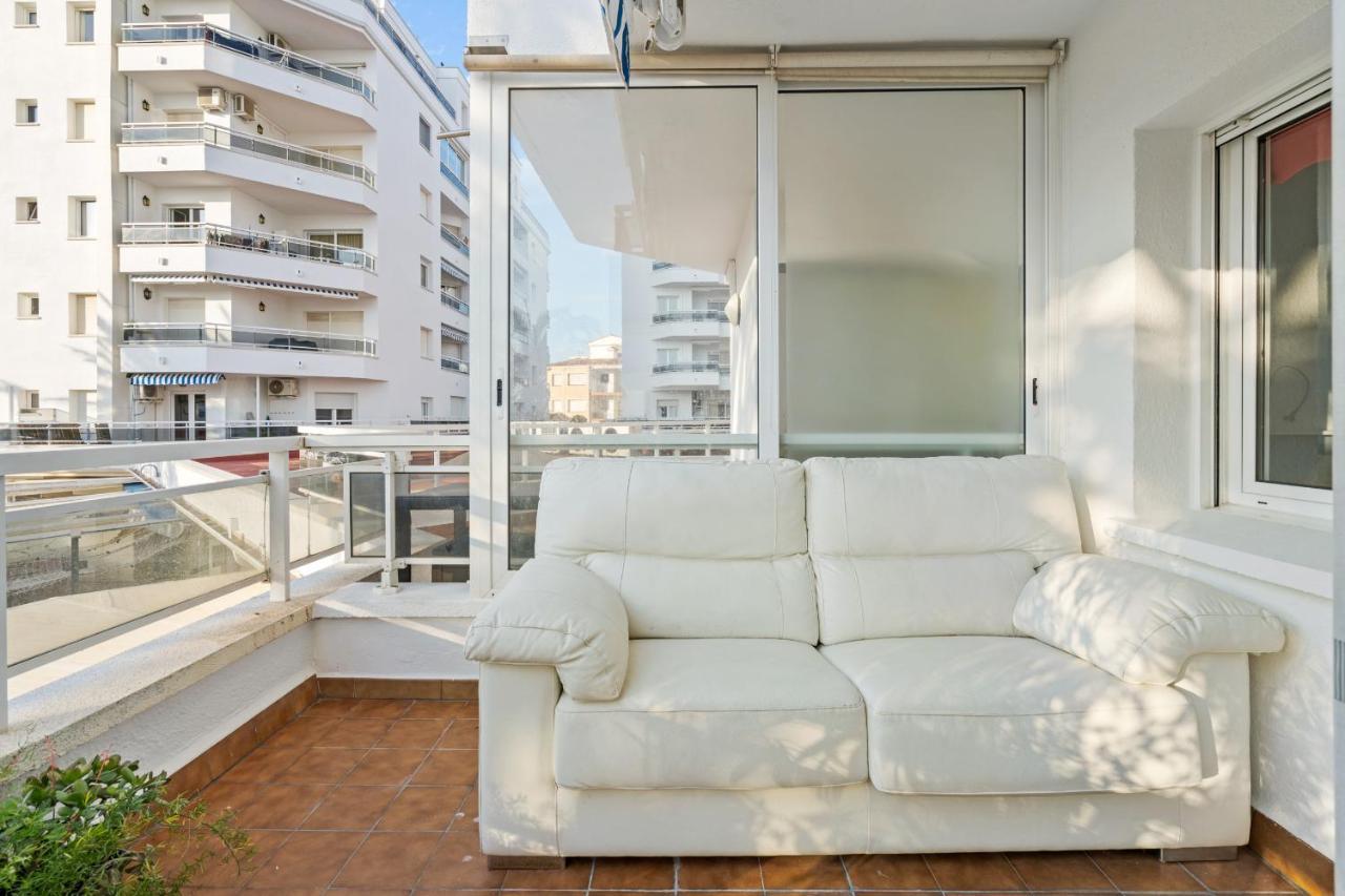 Welcs 059 Emp Frente Al Canal Con Terraza Apartamento