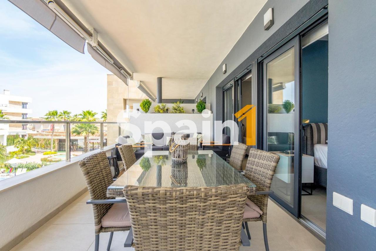 Apartamento 3 Bedrooms In Flamenca Village With 3 Pools, Sauna, Gym And Jacuzzi