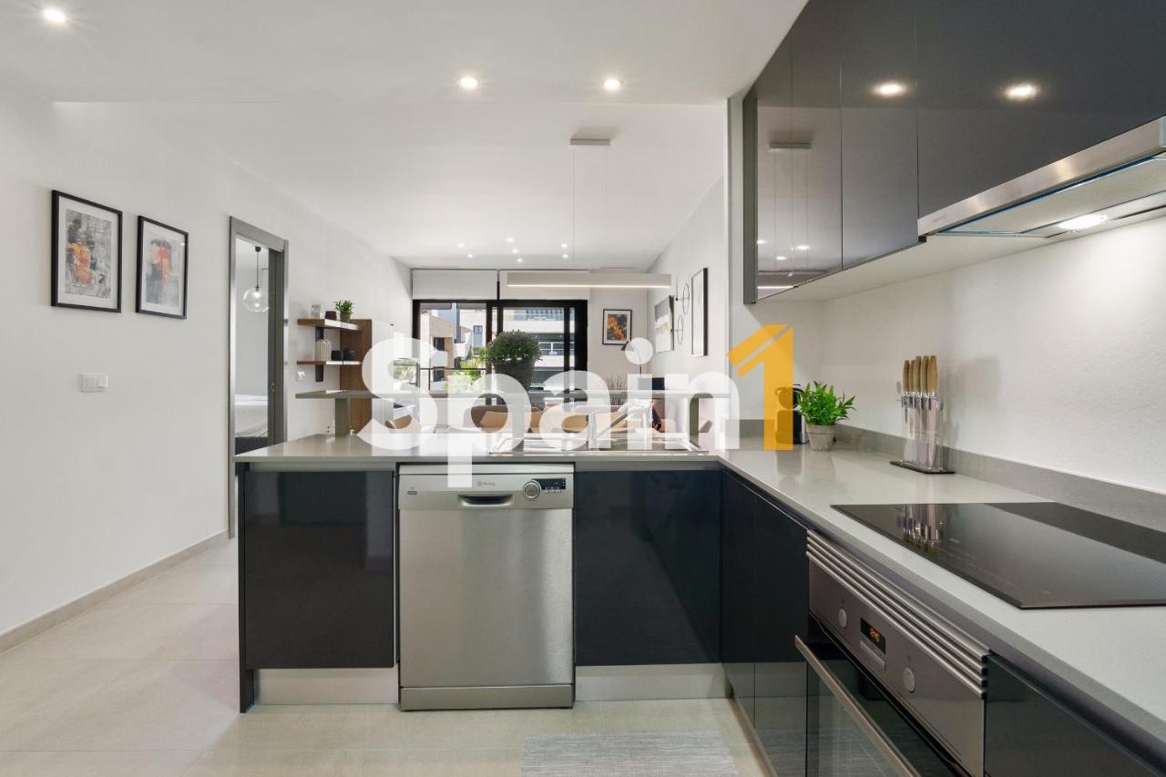 Apartamento 3 Bedrooms In Flamenca Village With 3 Pools, Sauna, Gym And Jacuzzi