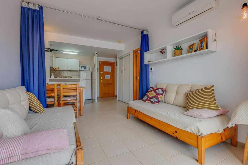 Apartment Ba Lotus Morris Blanes