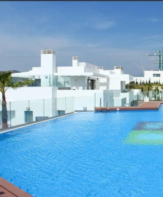 Apartment Luxury Penthouse, Private Pool & Jacuzzi - La Cala