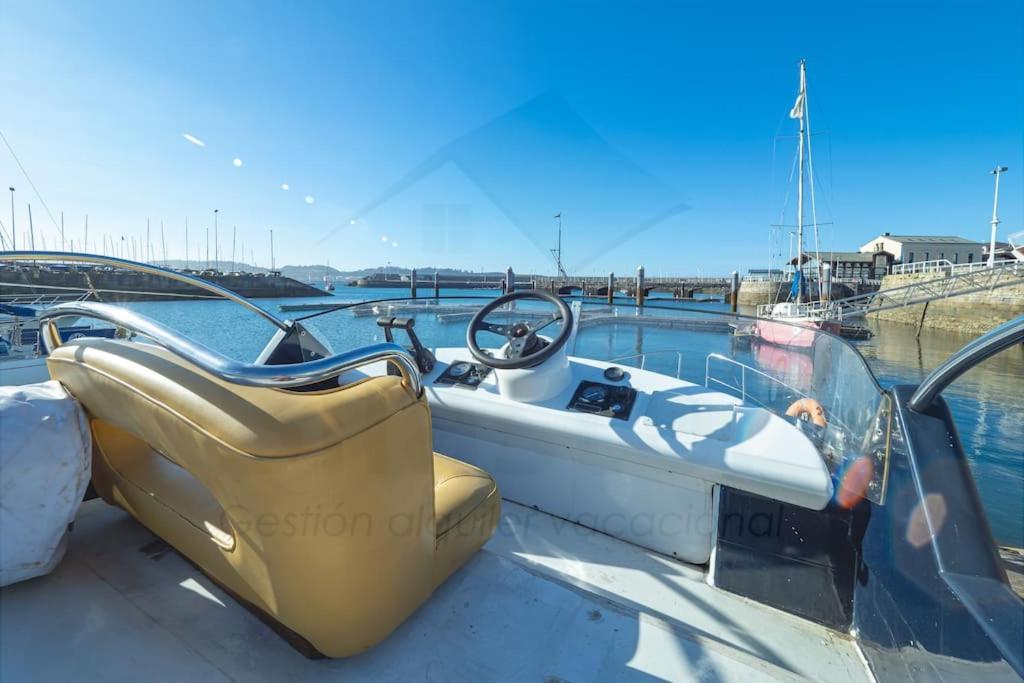 Boat Cardeli *