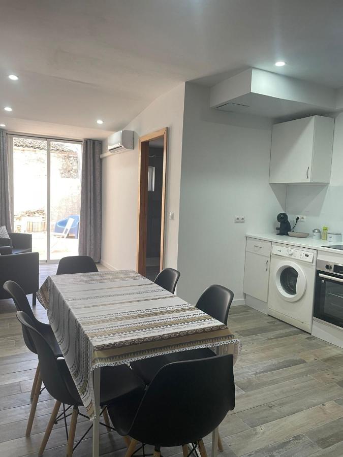 Piso En El Centro Del Vendrell. Entero. Apartment *