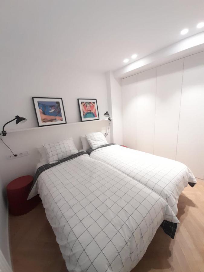 Apartamento Moderno Y Sofisticado Con Vistas A La Ciudad Bilbao