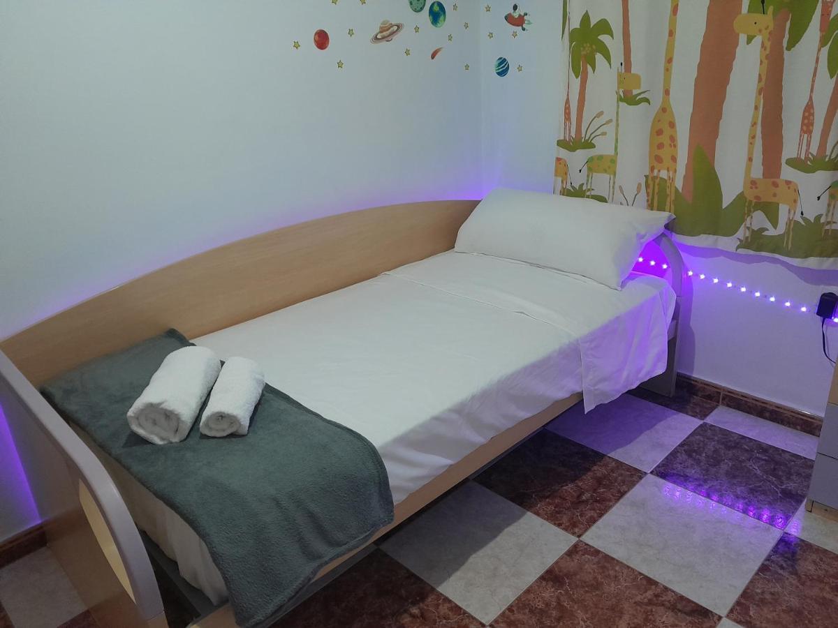 Disfruta De Un Barrio Tranquilo Apartment *