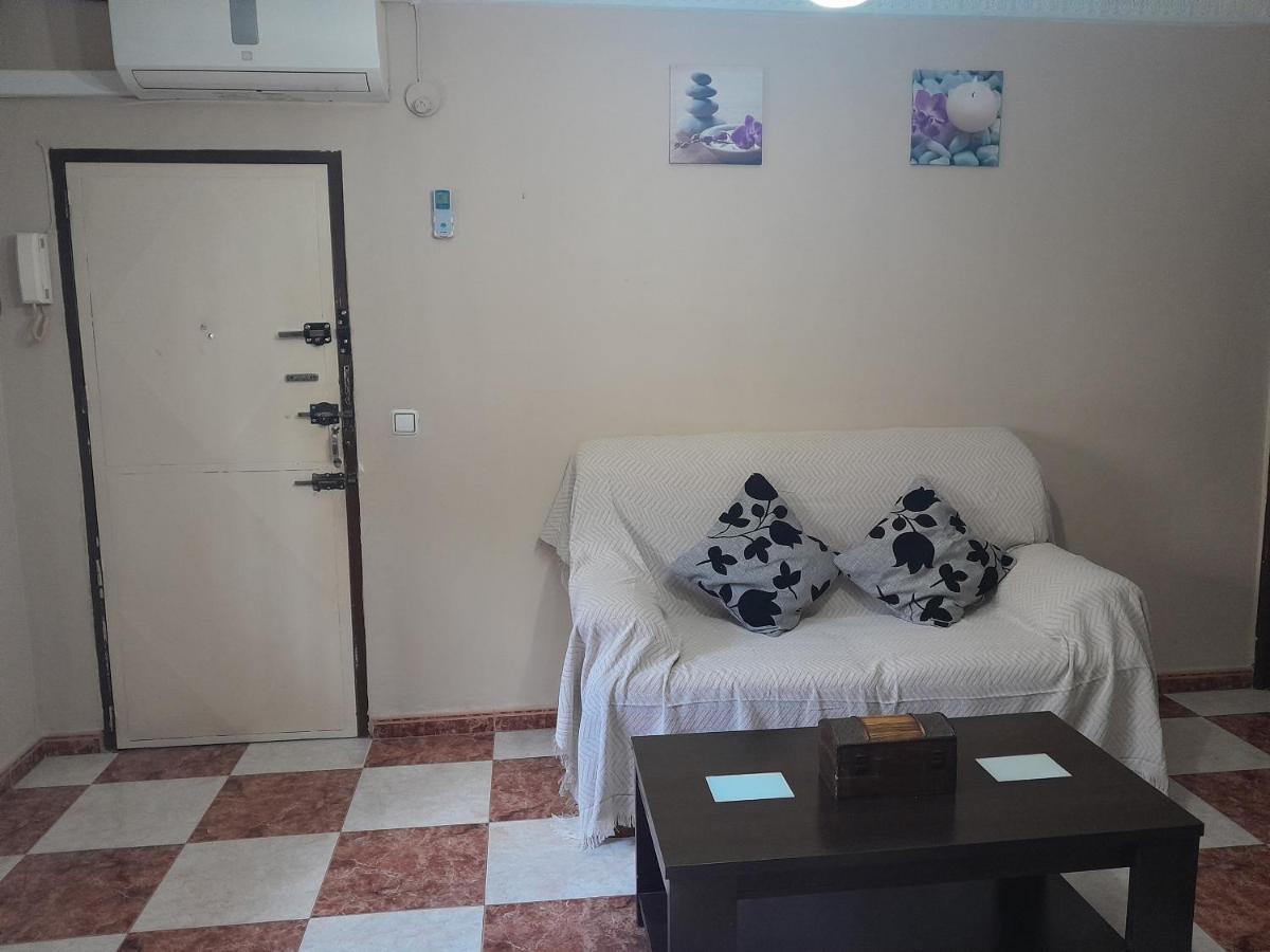Disfruta De Un Barrio Tranquilo Apartment *