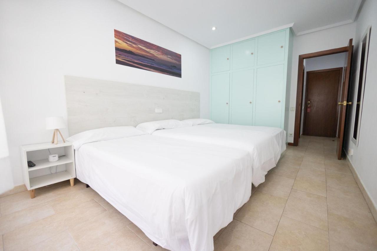 Hotel Pinar Surf 2*