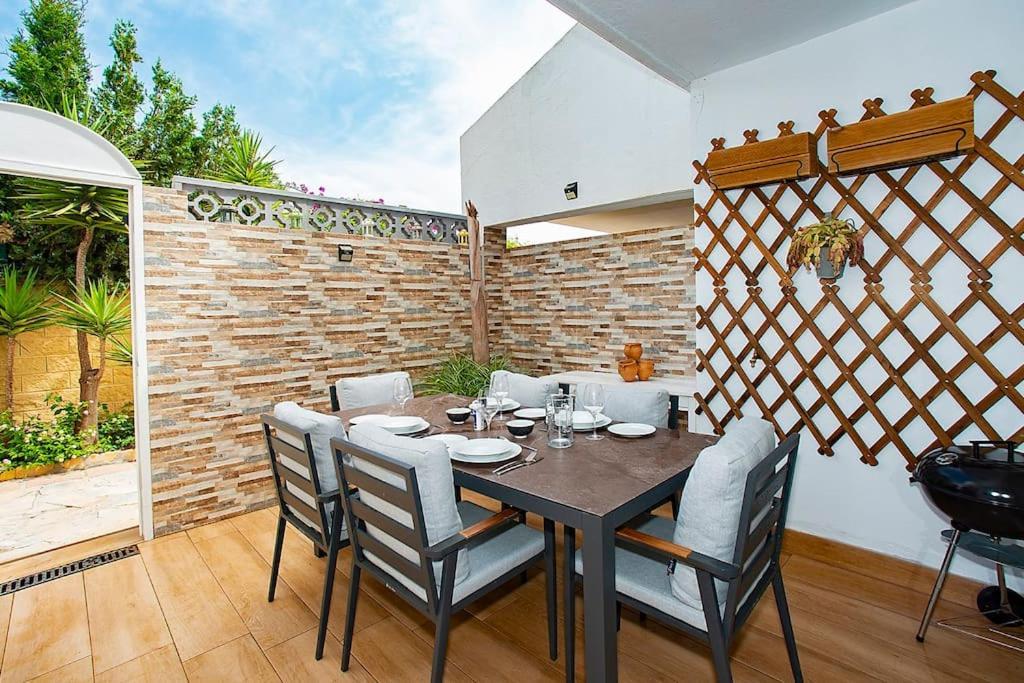 Beautiful And Quiet Family Townhouse In Great Location Сasa de vacaciones Marbella