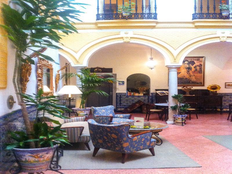 Hotel Abanico