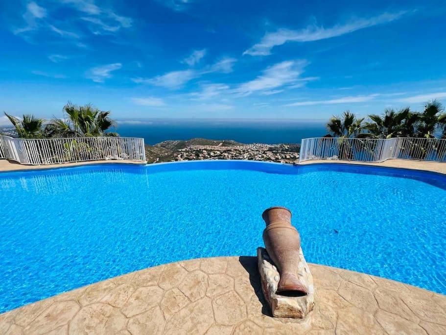 Seaview Escape In Cumbre Del Sol Apartment *