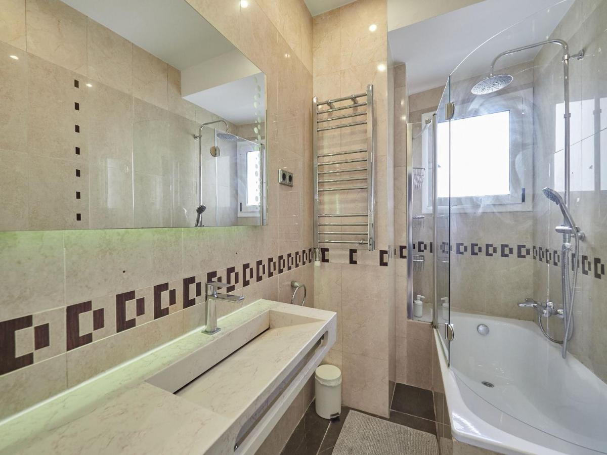 Apartment Unique Cozy Scenic Penthouse Barcelona