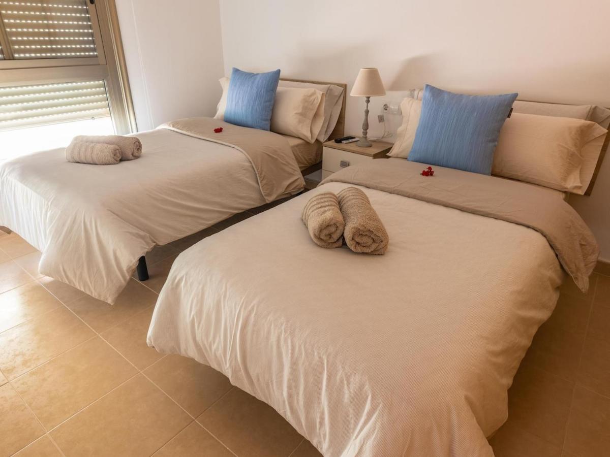 Apartamento Muy Equipado, Familiar Con Piscina, Terraza Y Barbacoa *