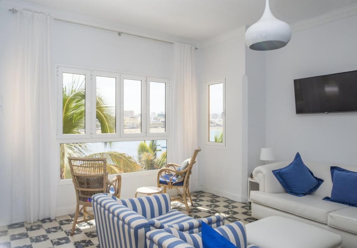 Lightbooking Palmas Canteras Apartment *