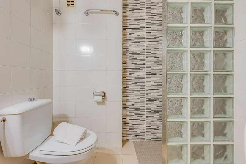 Apartment Ba Lotus Morris *