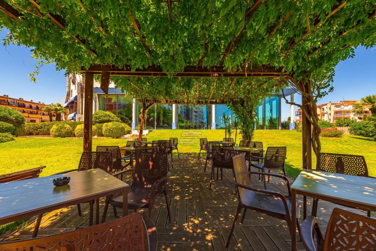 Xon's Platja Ha 3* Ampuriabrava