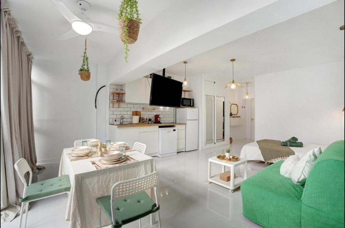 Paradise Studio Belair Wifi, Piscina, Parking Apartamento *