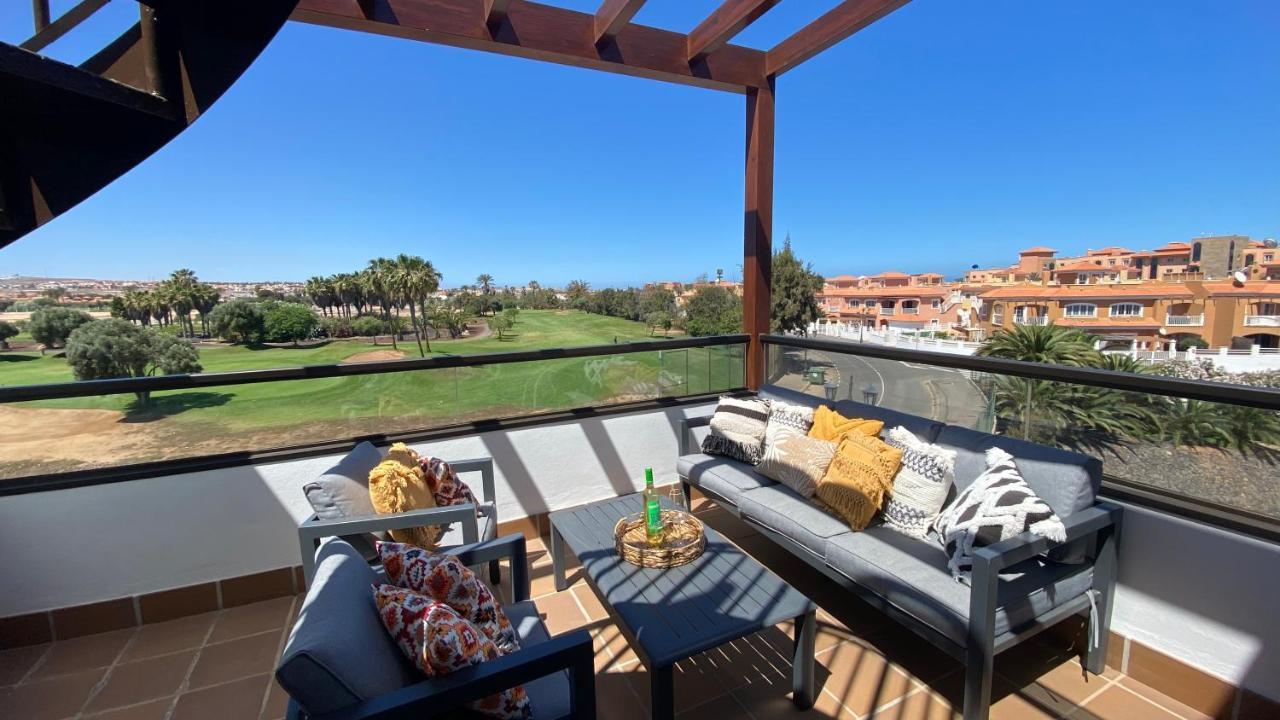 Apartamento Sunny Luxury With Two Great Sunny - Level Terraces, Two Swimming Pools, In A New Complex Pueblo Majorero, Close To Fuerteventura Golf Club, Next To The , Atlantico Shopping Mall And Casino In