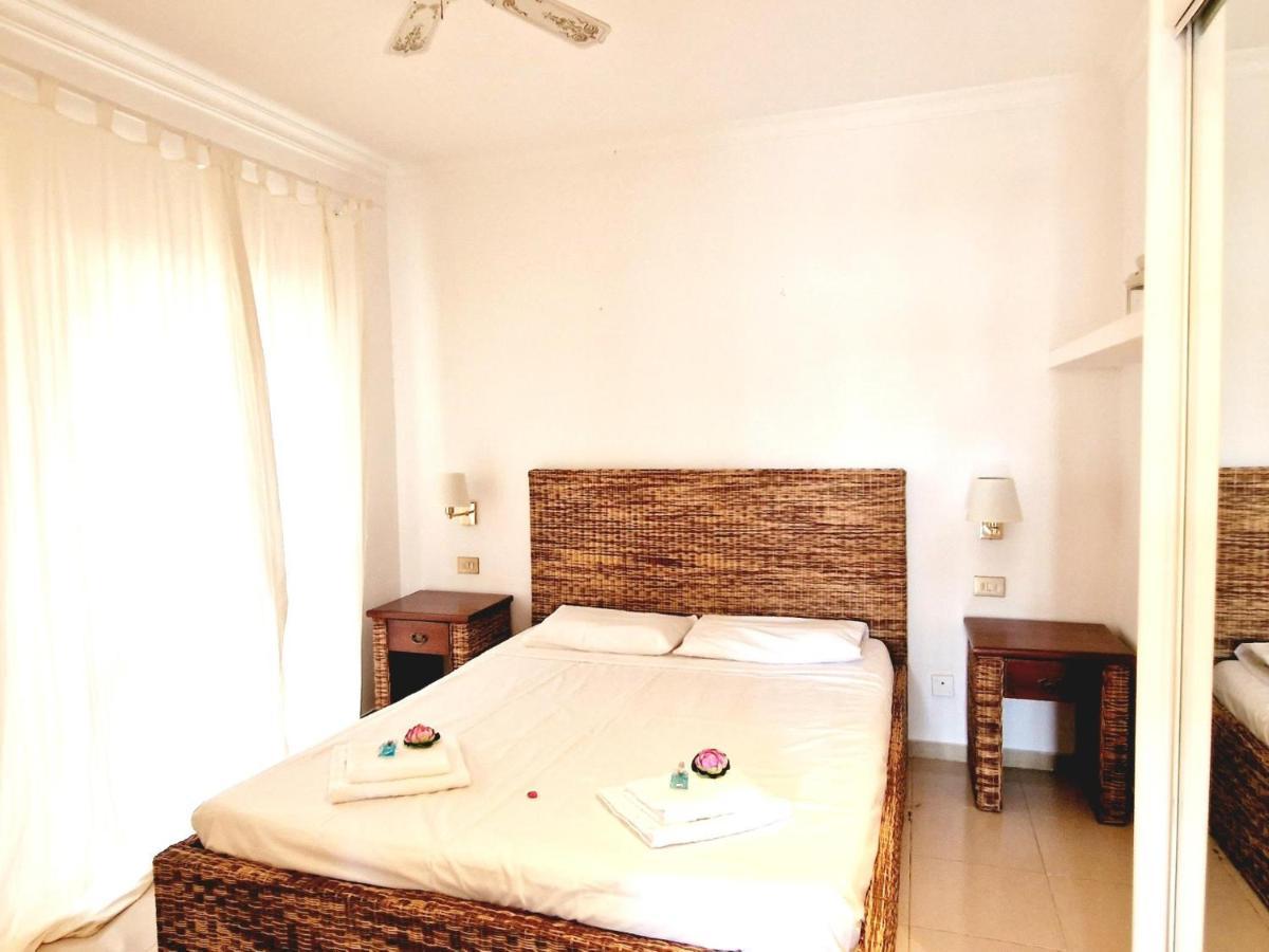 Golf Park , 1 Bedroom Pool View *