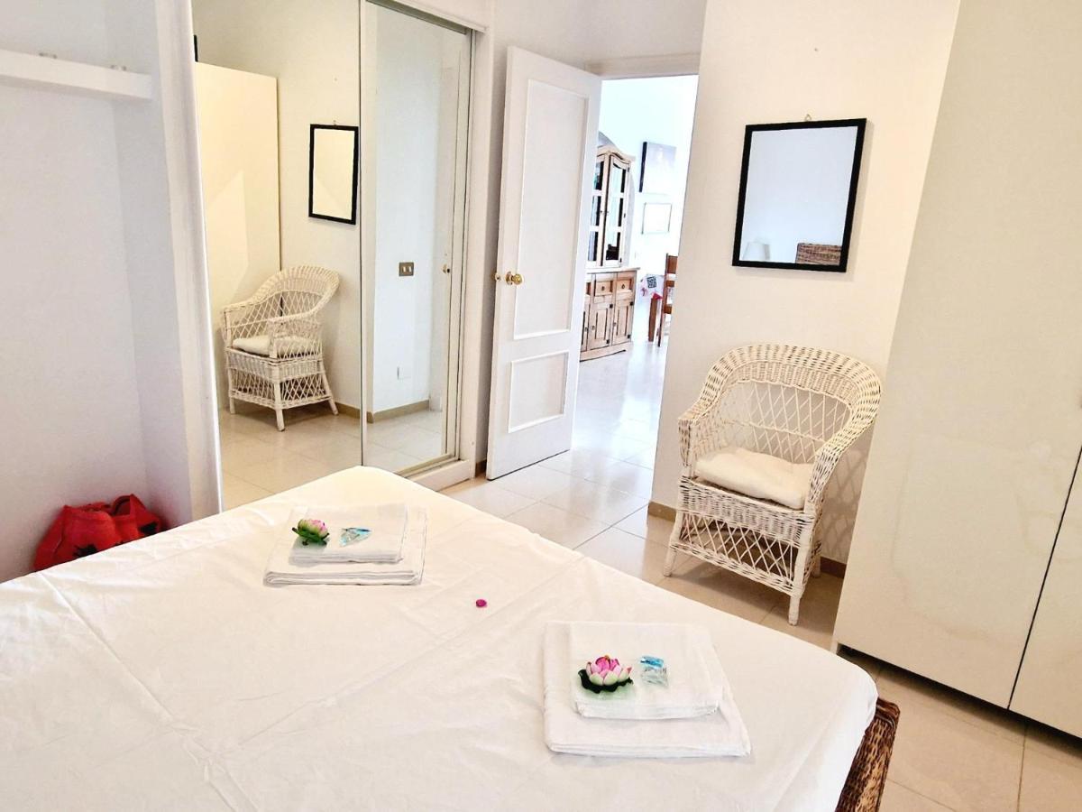 Golf Park , 1 Bedroom Pool View