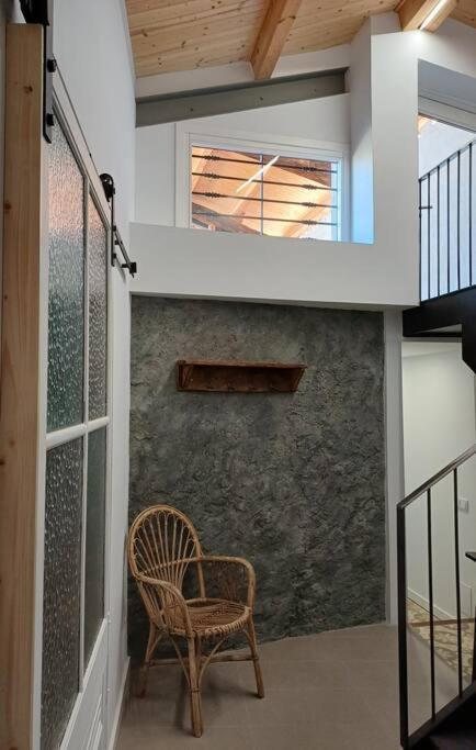 Feelhomevic. Atico Con Terraza En Centro Historico Apartment Vic
