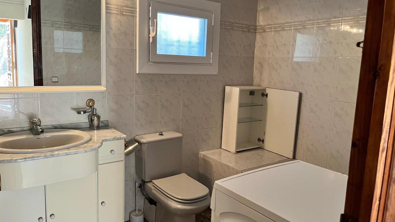 Paradise Lloret Guest house *