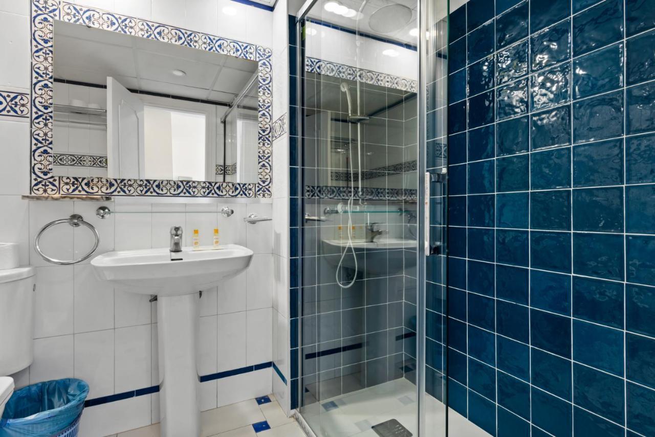 Family With Pool In Riviera Del Sol By Costarentals - Ref 208
