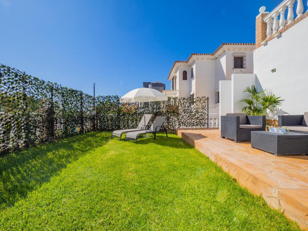 Guest house Cubo's William's Sunny 5 With Breakfast Torre de Benagalbon