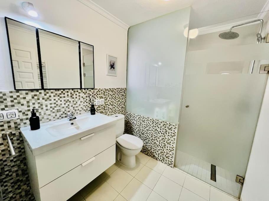 Seaview Escape In Cumbre Del Sol Apartment