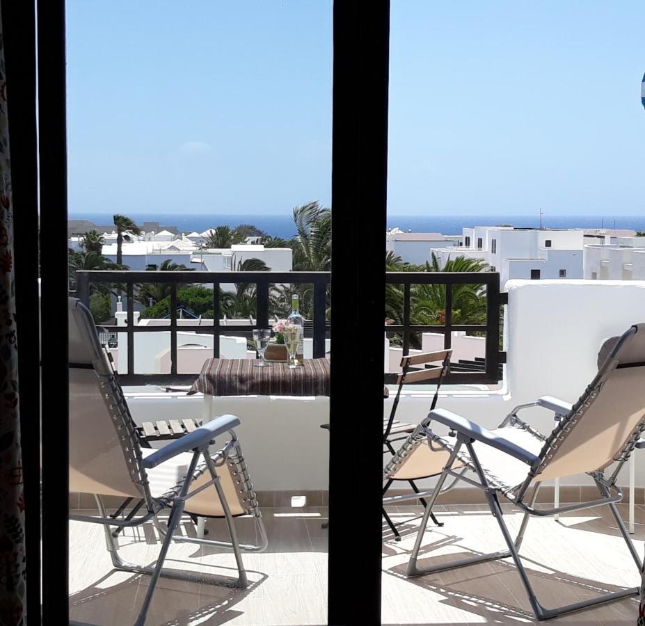 Aqua Sunrise & Sea Views Apartment Costa Teguise