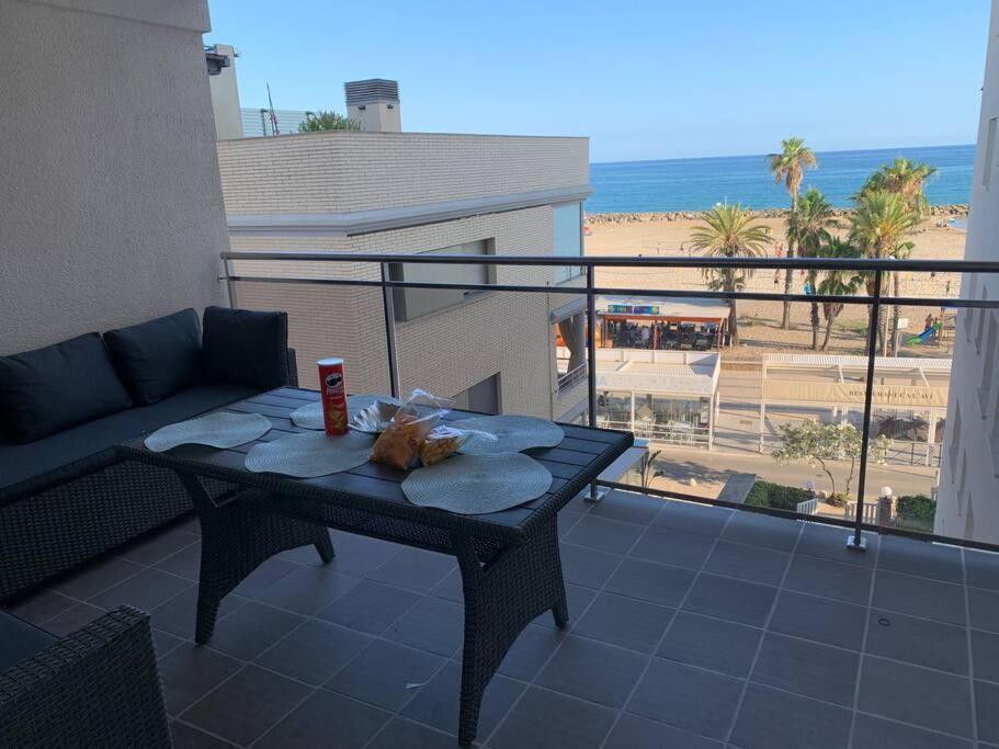 Cunit, Front Line With Sea View Apartment *