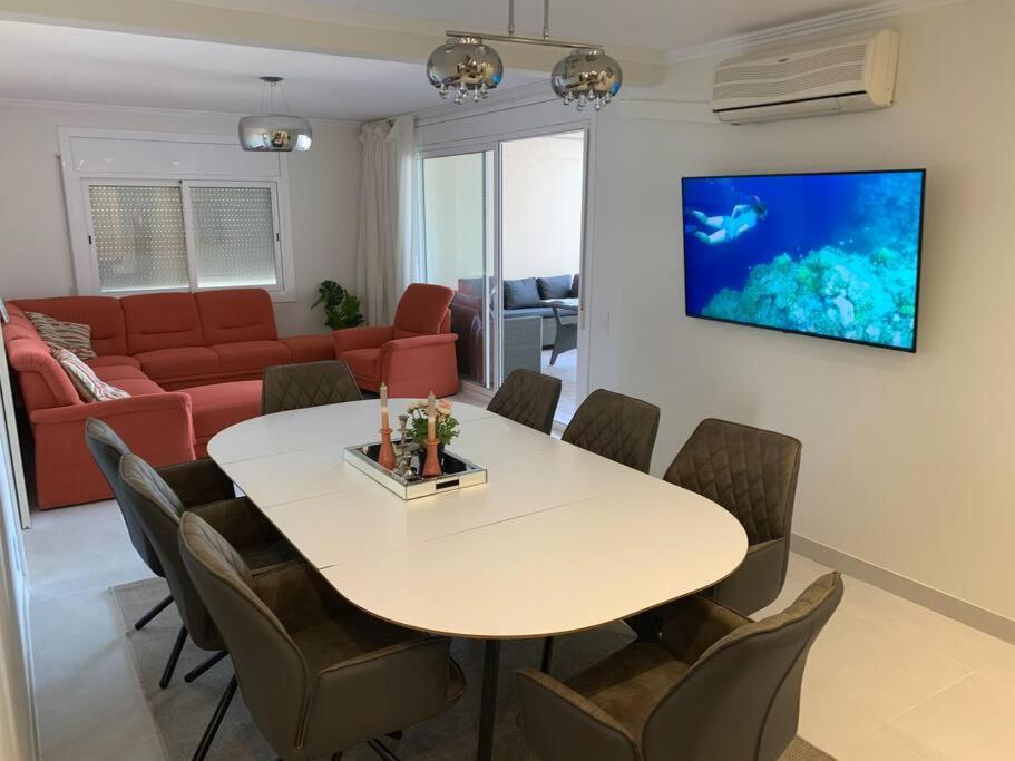 Cunit, Front Line With Sea View Apartment Cunit
