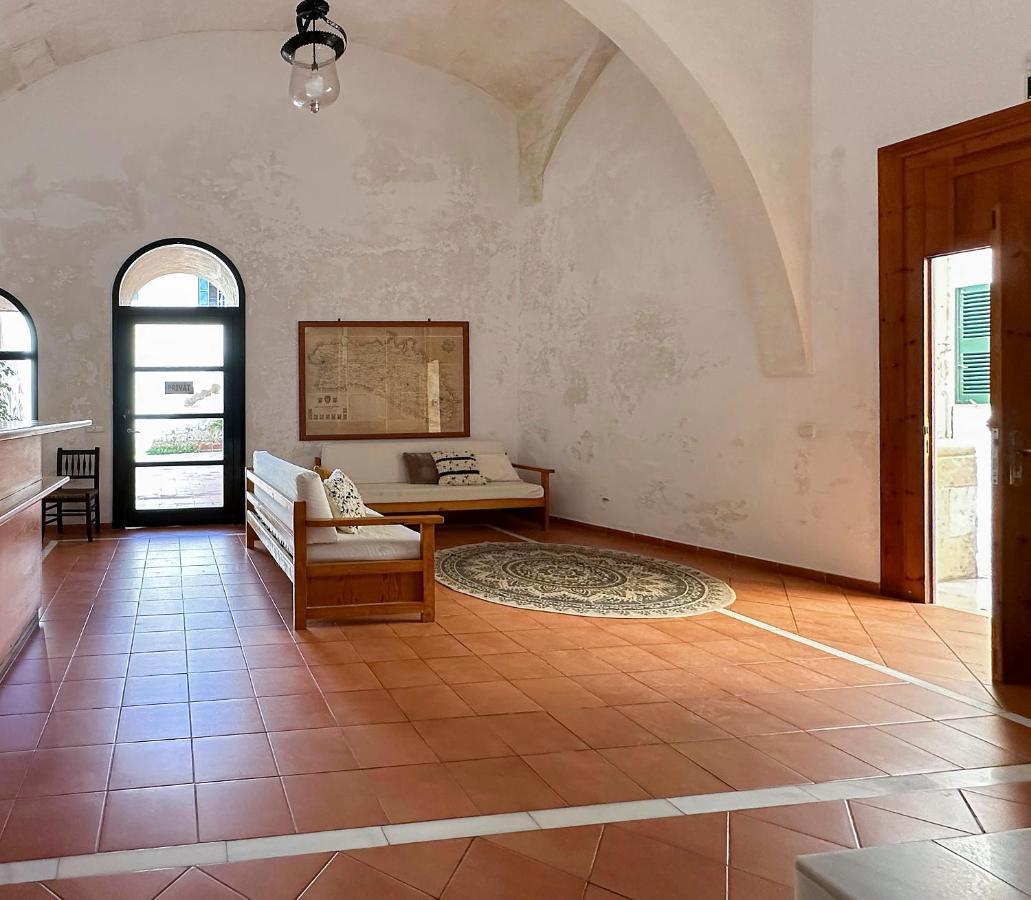 Grupoandria El Claustre De Ciutadella - Hospederia Hostal