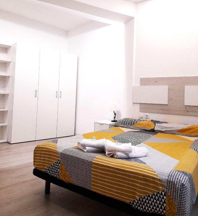 Fantastic 2 Bedrooms, Just 20 Meters From Ocean Playa de las Américas