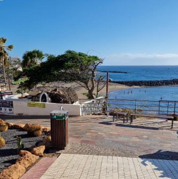 Fantastic 2 Bedrooms, Just 20 Meters From Ocean Playa de las Américas