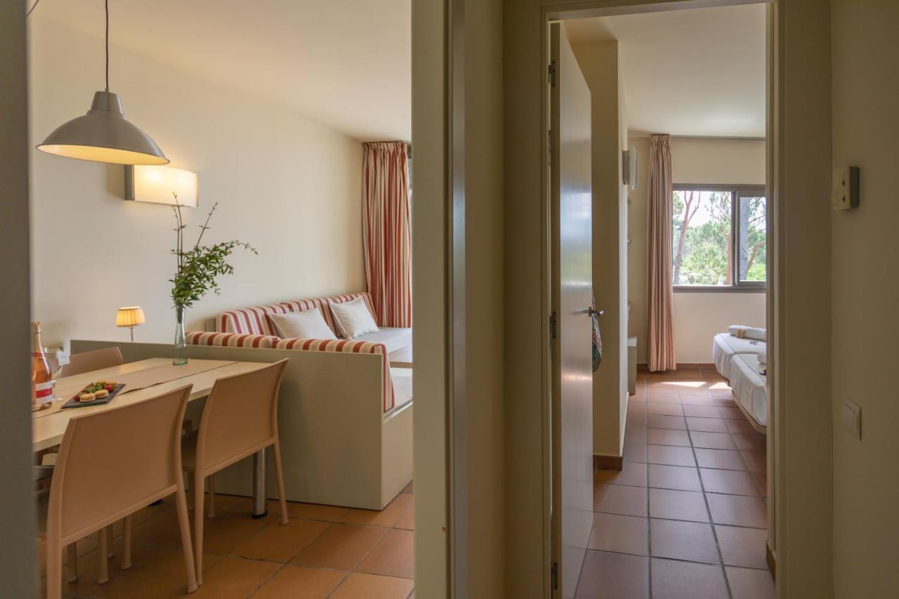 Ciutat De Palol Aparthotel