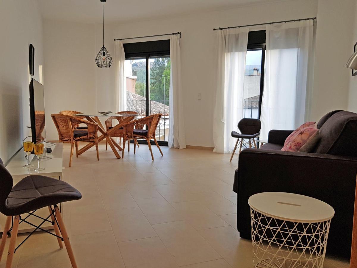 Apartment Sunny Great For Cycling, 300mb Wifi Jalon