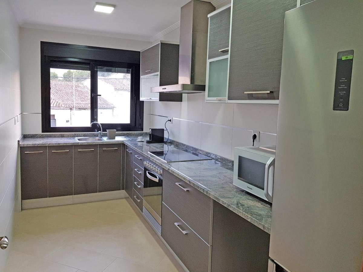 Sunny Great For Cycling, 300mb Wifi Apartment *