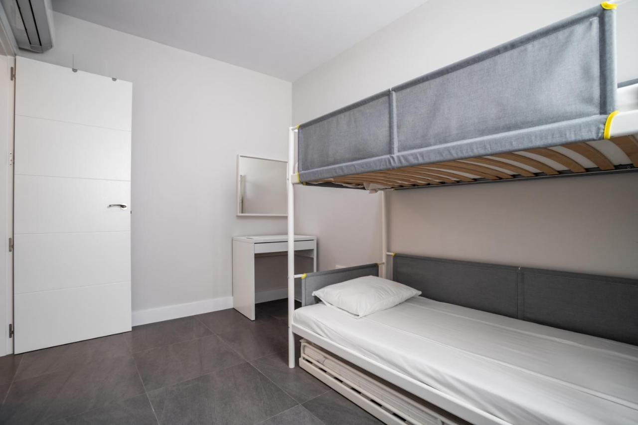 Apartment Tapas In Old Town By Costarentals - Ref 182 *