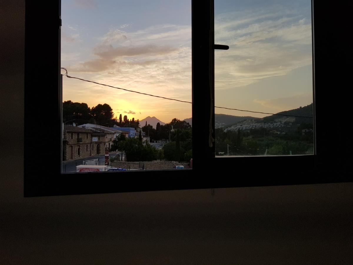 Sunny Great For Cycling, 300mb Wifi Apartment *