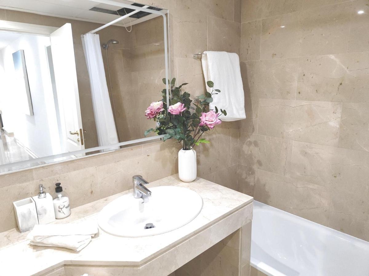 15 First Line Penthouse With Wonderful Seaview Near Duquesa Golf Andalucia Manilva