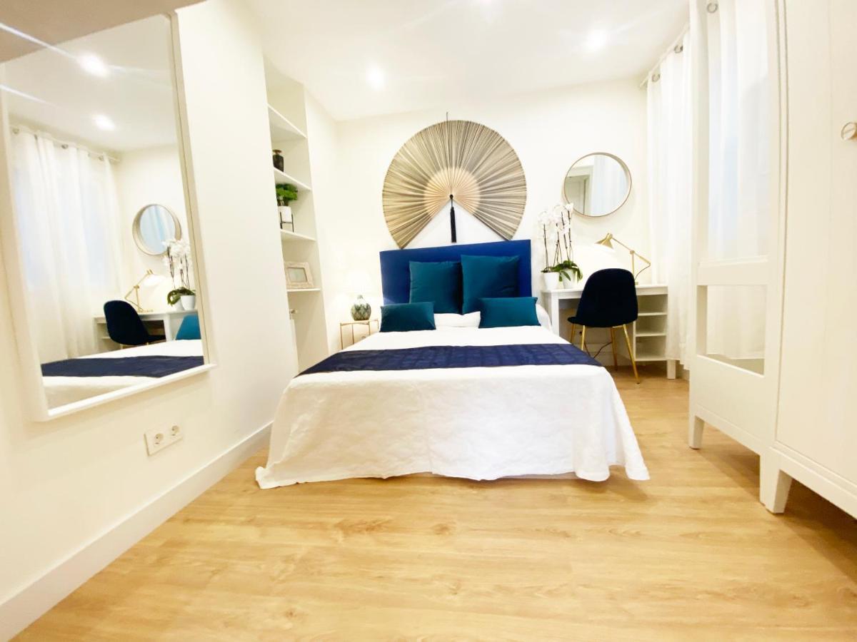 Miramar Luxurious Flat, 3 Double Rooms, Free Parking, Terrace, Completely New San Sebastián